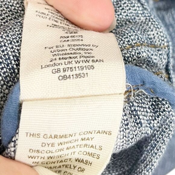 Welcome to my closet! I'm sorry but this item has sold and is not available. - Picture 12 of 13